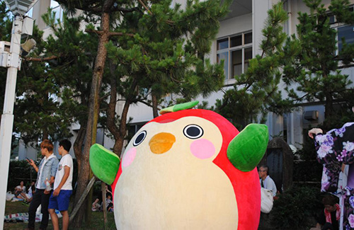 唐津ひばりんご4
